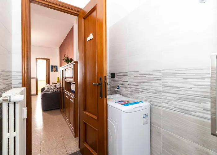 Cityview Balcony Flat شقة تورينو