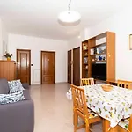 Cityview Balcony Flat Appartement