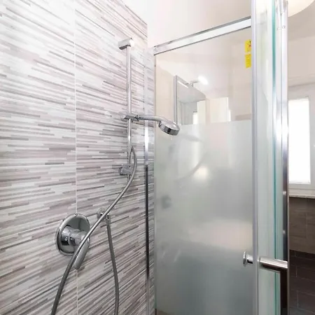 Cityview Balcony Flat * Turín