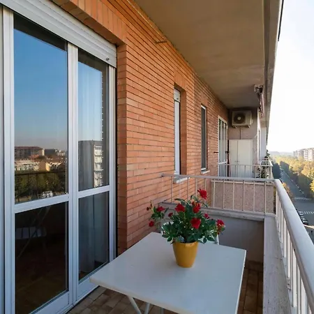 Cityview Balcony Flat Διαμέρισμα *