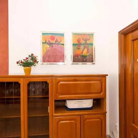 Cityview Balcony Flat *