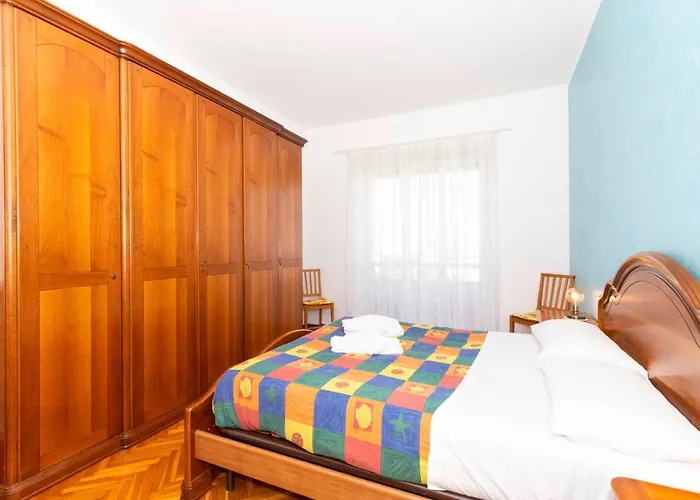 Cityview Balcony Flat Турин