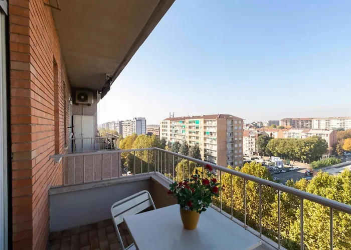 Cityview Balcony Flat Апартаменты