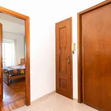 Cityview Balcony Flat Турин